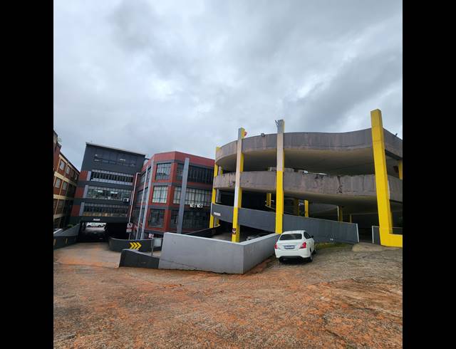 1,000M² WORKSHOP TO LET IN OVERPORT